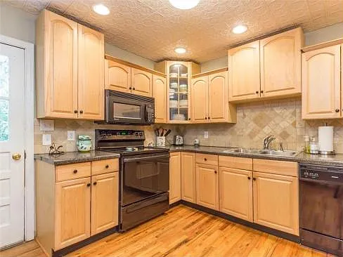 2565 Ball Park Dr — Photo 6