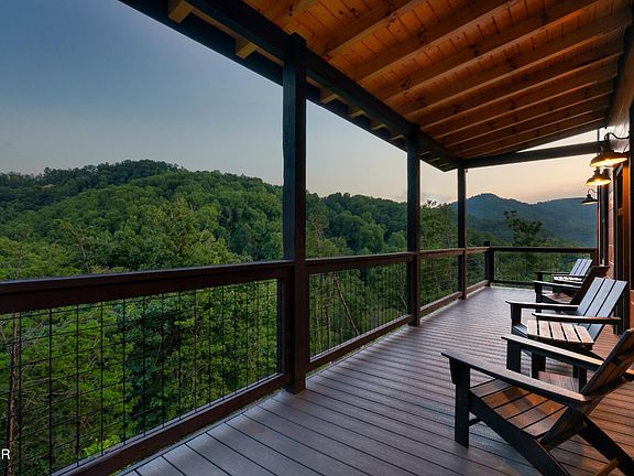 2nd image of 3304 Sugar Maple Loop Rd #8