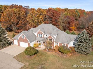 14186 S Mocking Bird Ln, Grant, MI 49327
