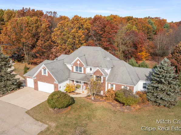 14186 S Mocking Bird Ln, Grant, MI 49327