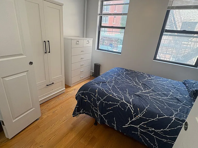 216 E 36th St #6R — Photo 8
