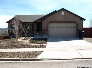 190 Ridge Ln, Evanston, WY 82930