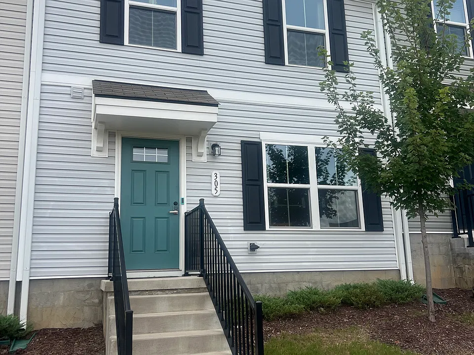 2757 Thornton Grove Blvd #305