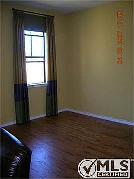 3rd image of 6103 Portrush Dr