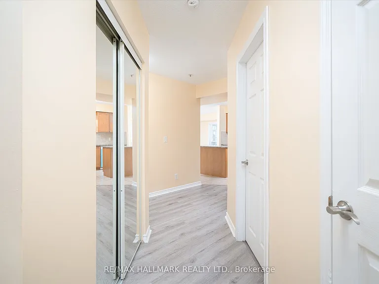 10 Mendelssohn St #117 — Photo 5