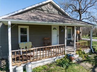 30004 Highway W, Smithton, MO 65350