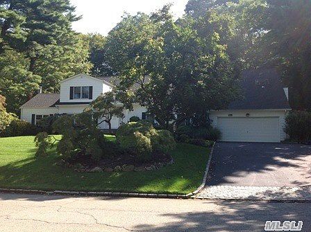 3rd image of 225 Chestnut Dr