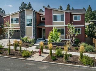 1229 NW Rockwood Ln, Bend, OR 97703