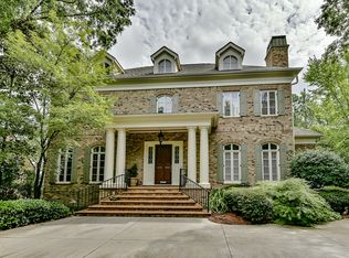 2542 Forest Dr, Charlotte, NC 28211