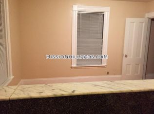 4 Murray Ave, Roxbury, MA 02119