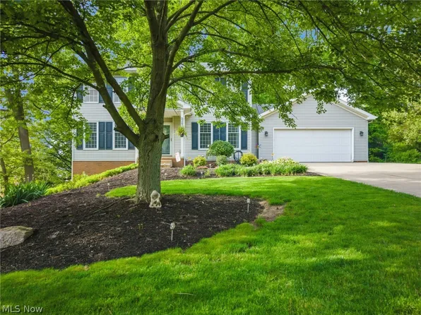 5265 Eastlake St NW, Canton, OH 44720