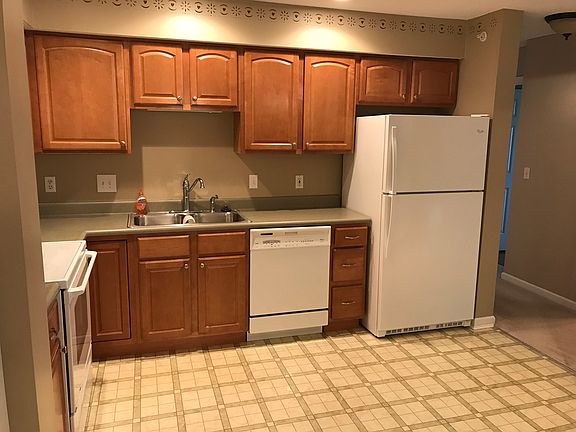 Eat In Kitchen
