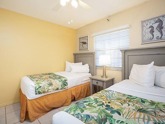 5th image of 500 Burton Dr #2215