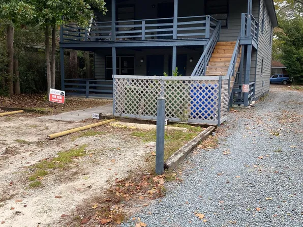 3147 Caswell St, Wilmington, NC 28403