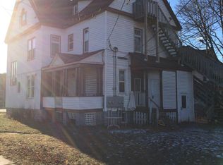 178 E Broadway St #4, Winona, MN 55987