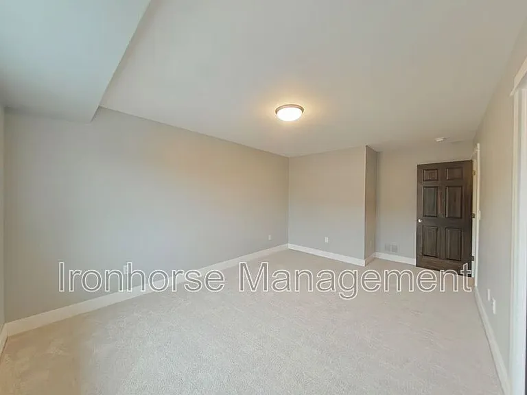 2930 Warbler Way #B — Photo 43