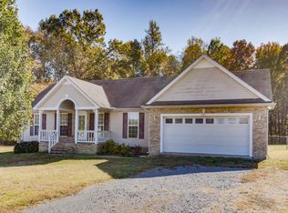 835 Smith Chapel Dr, Shelbyville, TN 37160