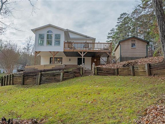 2nd image of 255 Oriole Dr