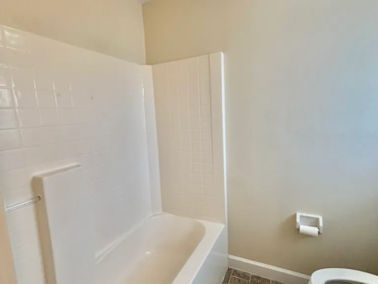 500 SE 16th Ter — Photo 29