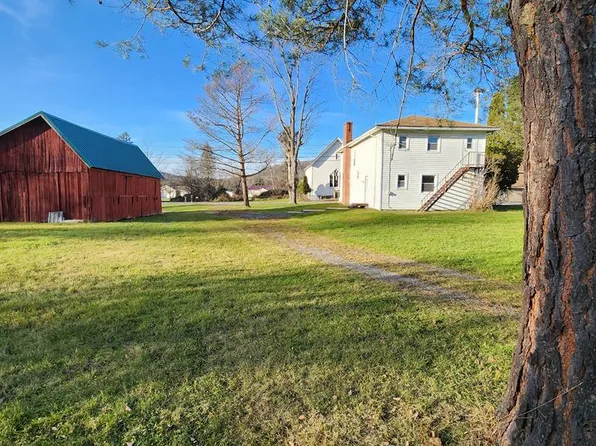 1274 Charleston Rd, Wellsboro, PA 16901