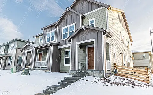 1089 Anker Dr Photo 1
