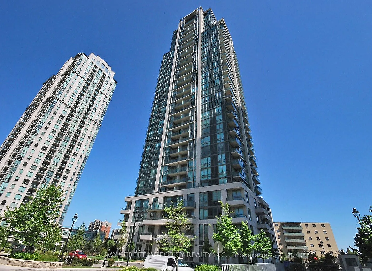 3 bed, $2,750 — Photo 1