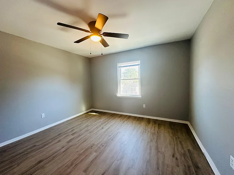 The Place at Baytown — Photo 13
