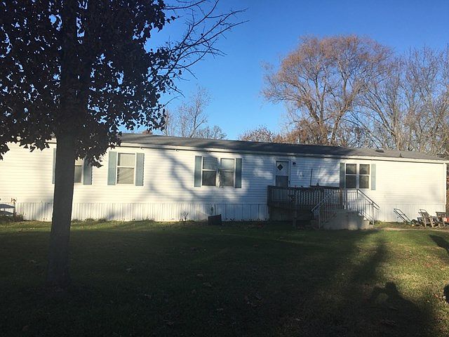 1st image of 527 W A St