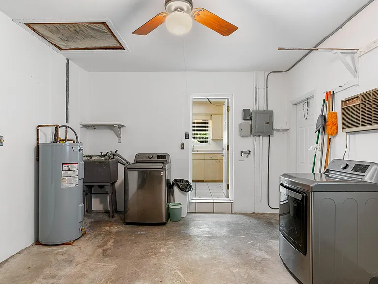 360 Palmetto St — Photo 26