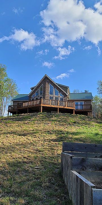 1st image of 922 Moon Ridge Ln