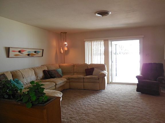 2nd image of 3111 Encanto Dr