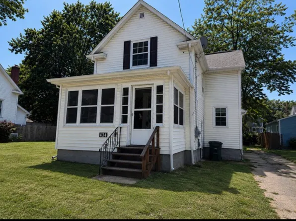 434 Matthews St #A, Akron, OH 44306