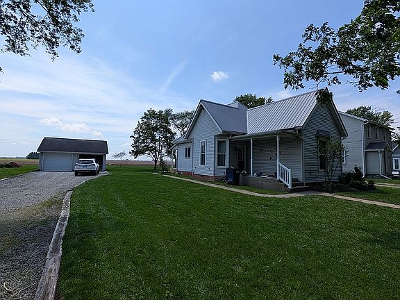 2nd image of 407 5th St