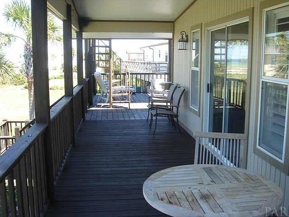 4th image of 905 Largo Dr