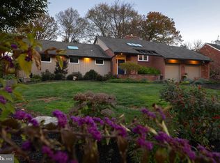 21 N Bausman Dr, Lancaster, PA 17603