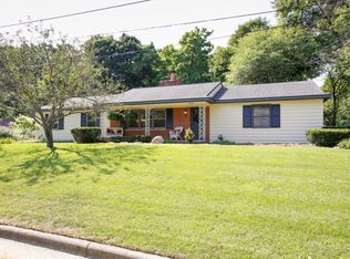 3231 Magnolia Cir, Kalamazoo, MI 49008