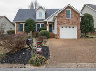 7512 Dove Valley Dr, Nashville, TN 37221