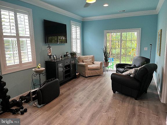 4th image of 21287 Catalina Cir #A-21