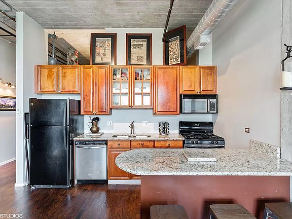2nd image of 1516 S Wabash Ave APT 603