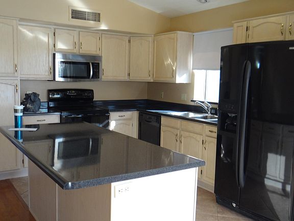 5th image of 7139 W Morrow Dr