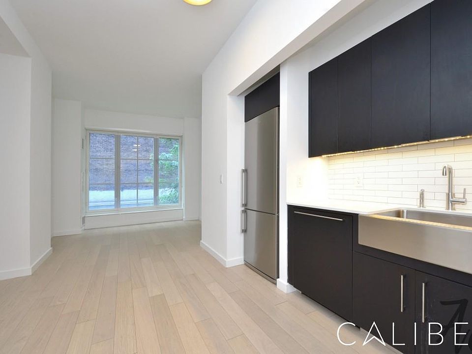 1st image of 535 W 43rd St APT N1b