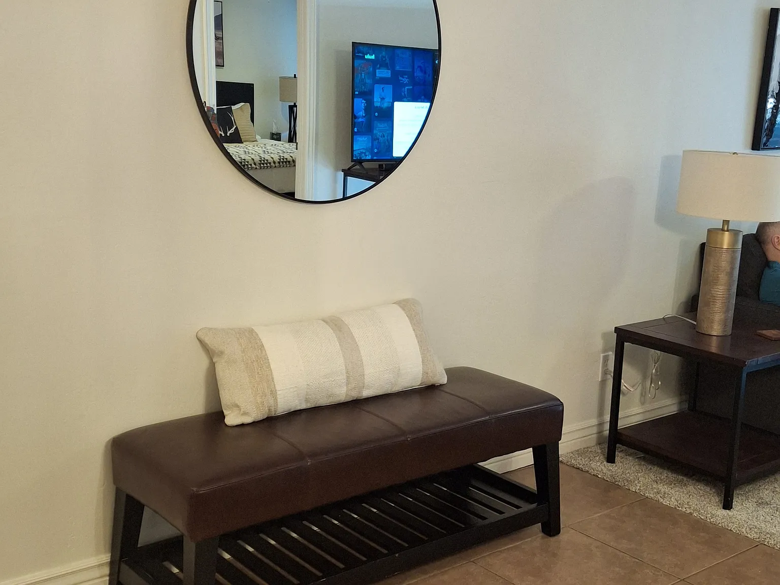 2 bed, 960 sqft, $2,000 — Photo 4