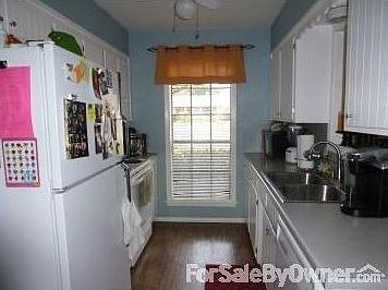 Bright kitchen with ALL appliances
