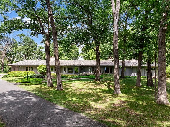 2nd image of 22 Evergreen Rd