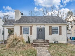 3004 Forest Hill Ave NW, Roanoke, VA 24012