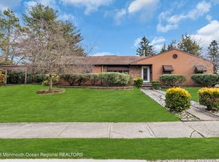 11 Lexington Rd, Howell, NJ 07731