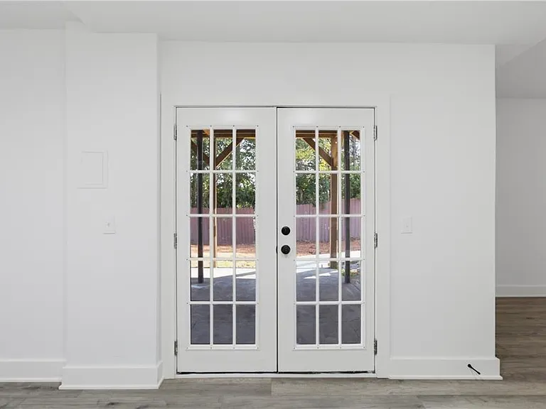 230 Pinebridge Ct — Photo 45