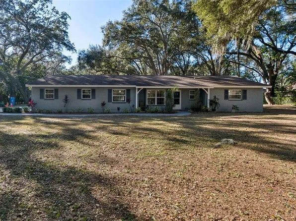 9628 Davis Rd, Tampa, FL 33637