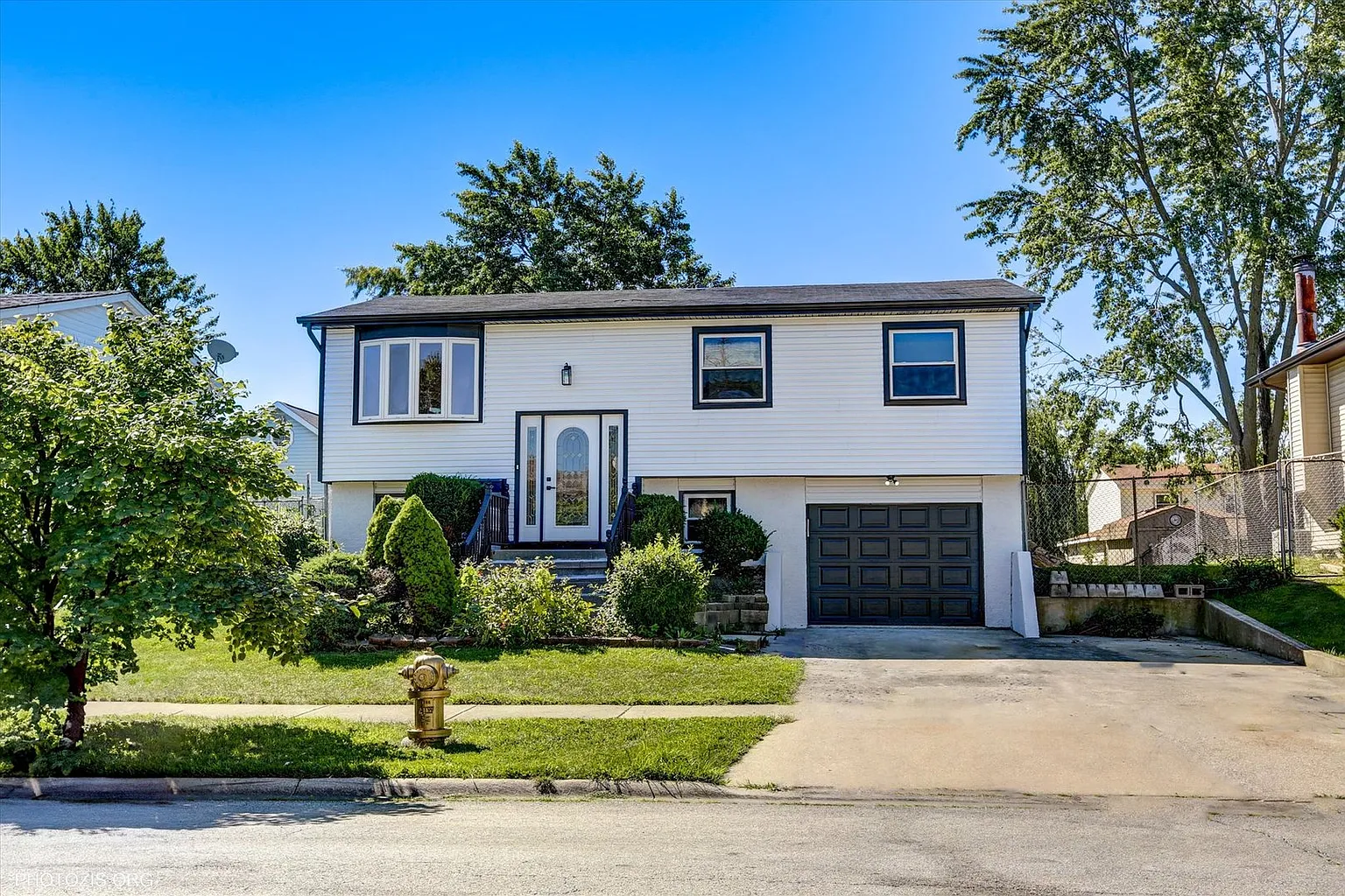 7739 165th Pl photo 1