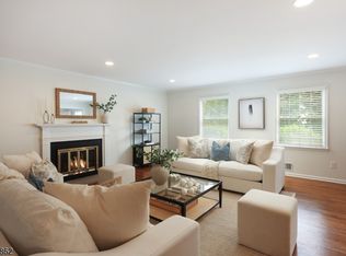 12 Cowperthwaite Pl, Westfield Town, NJ 07090